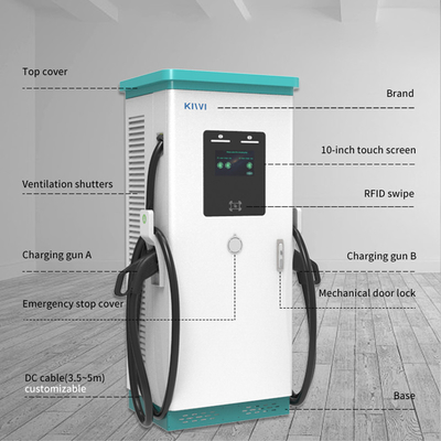 Öffentliche Ladestation für Elektrofahrzeuge im Freien mit CCS-Typen-2-CHAdeMO-Schnittstelle
