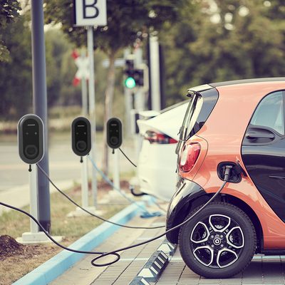 32A 3-Phasen-Typ-2-EV-Ladegerät für Tesla Model 3 Portable und 50Hz±10Hz Netzfrequenz