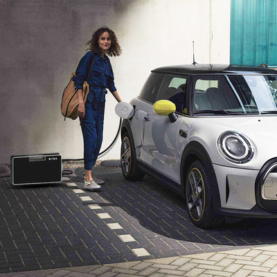 CCS1/CCS2/GB/T-Anschluss 30A-Autoladegerät für das schnelle Laden von Elektroautos unterwegs