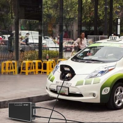 CCS1/CCS2/GB/T-Anschluss 30A-Autoladegerät für das schnelle Laden von Elektroautos unterwegs