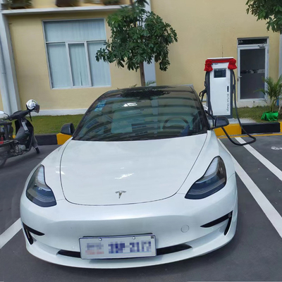120kw 3-Phasen-Elektroauto-Schnellladestation Chademo CCS1 CCS Typ 2 Schnelles Gleichstrom-EV-Ladegerät