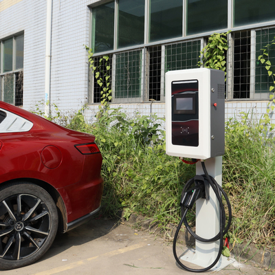 4G Smart APP im Freien 20kW 30kW 40kW Stufe 3 Wandmontierte Gleichspannung kommerzielle CCS1 CCS2 GB/T EV Ladestation