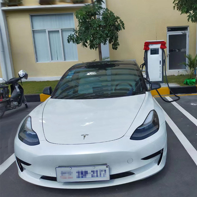 KIWI Commercial EV Charger Project Berlin München Gleichstromladestation E Auto 60kW 120kW 150kW Ladestationen Deutschland EV Ladestation